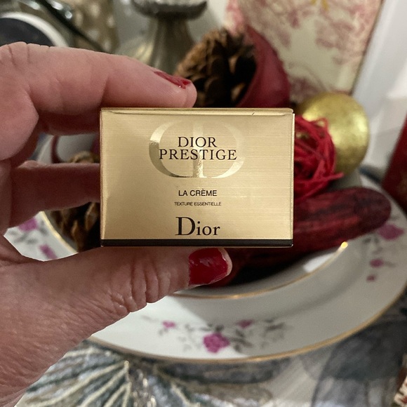 Dior Lunar New Year Tiger 2023 Gift Bag Beauty Bundle - Picture 5 of 7